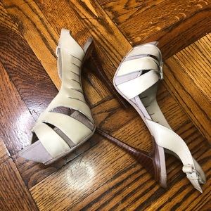 L.A.M.B by Gwen. High heels stiletto.